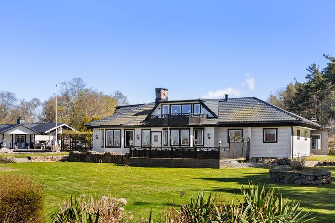 Östra Sanddammsvägen 8, Bua, Varbergs kommun
