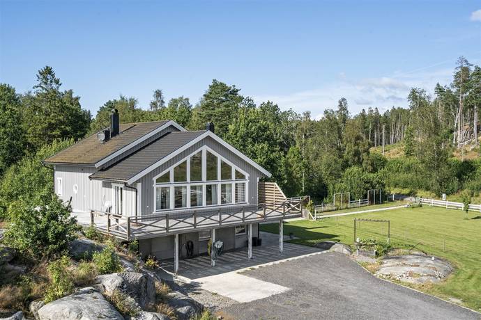 7 rum villa på Källvik Svingen 3 Strömstad, Strömstads kommun - bild 1