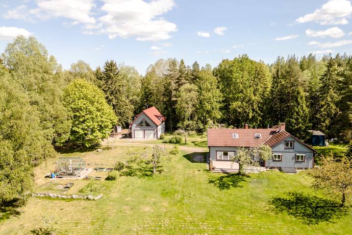 6 rum villa på Teda-Valla 7 Teda-Valla, Enköpings kommun - bild 1