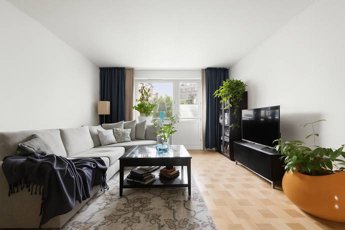 5 rum lägenhet på Gustafsvägen 14, Etage! Vasalund, Solna kommun - bild 1