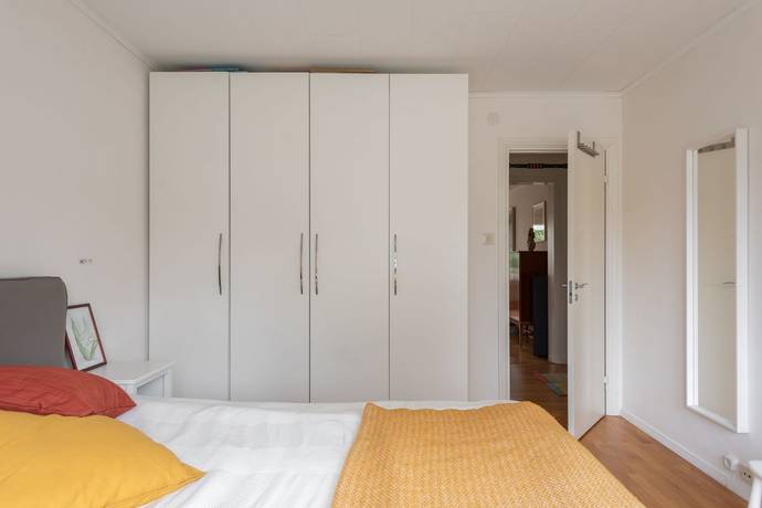 5 rum Radhus på Ronnebygatan 55 Adolfsberg-Brunnsgärdet Örebro kommun - bild 11