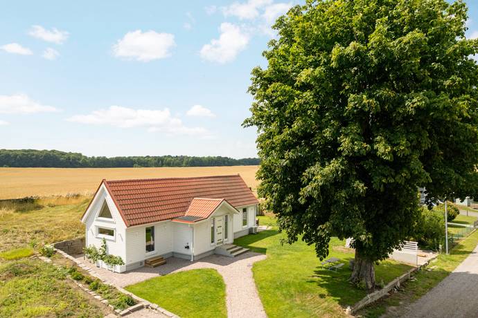 villa på Norra Bjärlövsvägen 23 Bjärlöv, Kristianstads kommun - bild 1