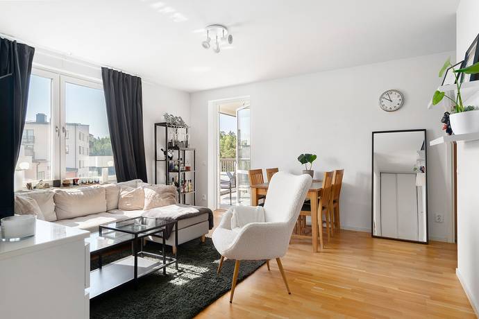 2 rum lägenhet på Källtorpsvägen 14 Näsbypark, Täby kommun - bild 1