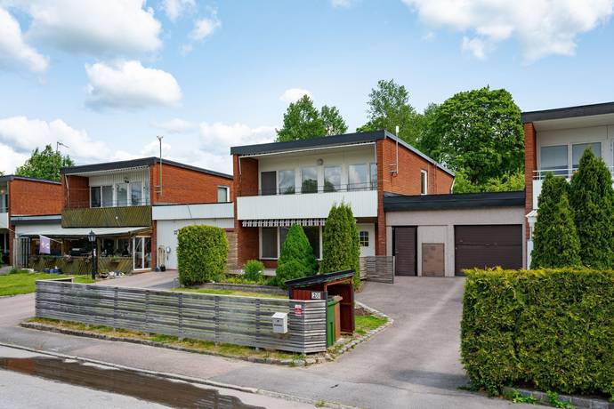 5 rum Radhus på Turedalsgatan 20 Nybyholm Arboga kommun - bild 2