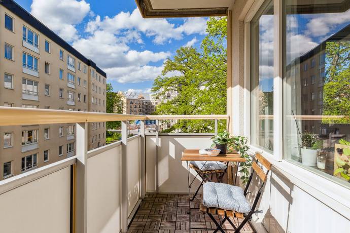 3 rum lägenhet på Sköndalsvägen 110, 3tr Sköndal - Sköndals Centrum, Stockholms kommun - bild 1