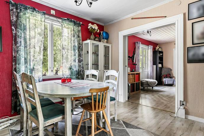 5 rum villa på Fridhem 1 Mariefred Hedlandet, Strängnäs kommun - bild 5