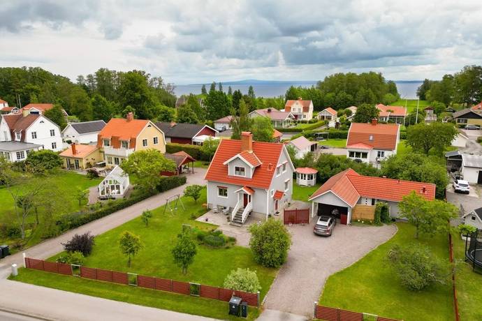 5 rum villa på Gamla Läckövägen 8 Tofta, Lidköpings kommun - bild 1