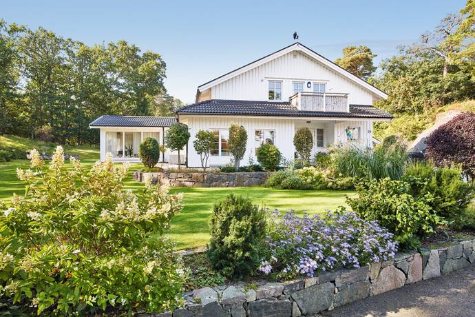 5 rum villa på Säröhusvägen 29 Särö, Kungsbacka kommun - bild 1