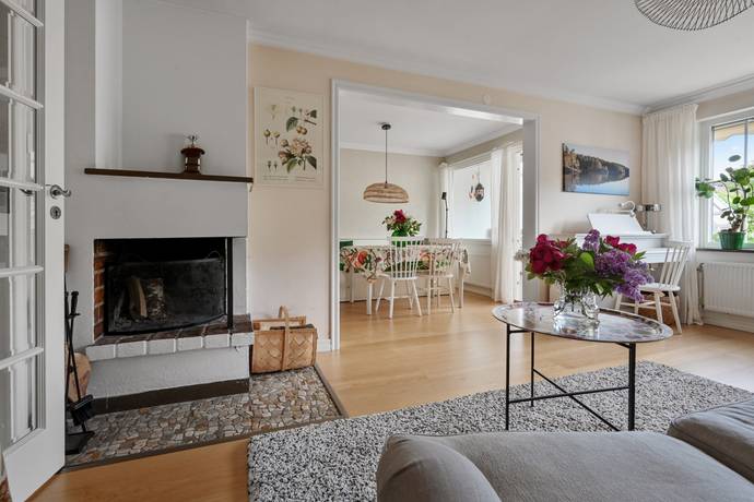 7 rum radhus på Stora Brännbovägen 46 Brännbo, Sigtuna kommun - bild 4