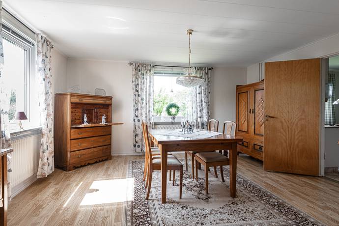 7 rum Gård/skog på Synnerby Ässtorp 9 Synnerby Skara kommun - bild 15