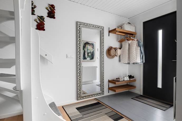 9 rum Villa på Trebackalånggatan 13, Hasselvägen 1A, Hasselvägen 1B Hässleholm - Ekedal Hässleholms kommun - bild 7