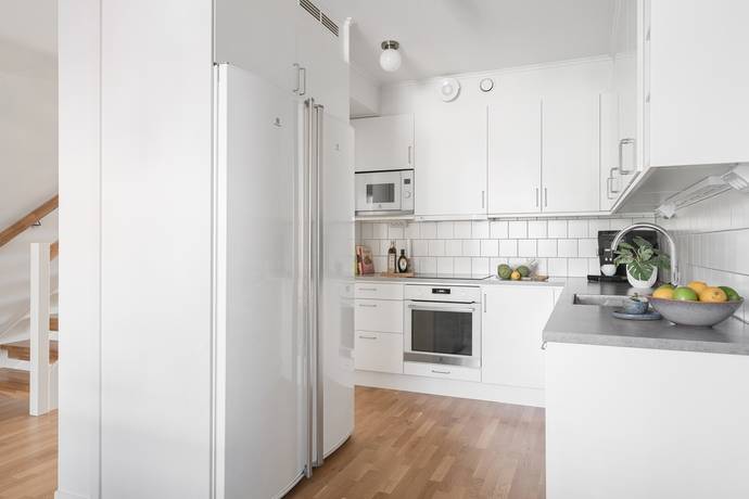 5 rum Radhus på Ljusdalsgatan 33 Vällingby Parkstad / Råcksta Stockholms kommun - bild 8