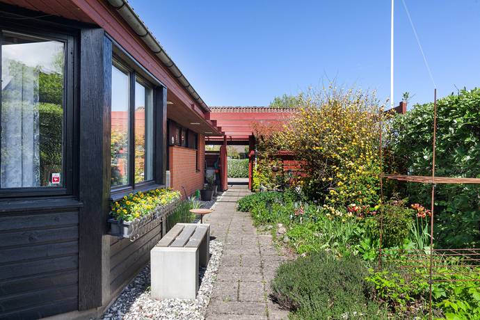 8 rum villa på Rättarevägen 50 Östra Lerberget, Höganäs kommun - bild 2