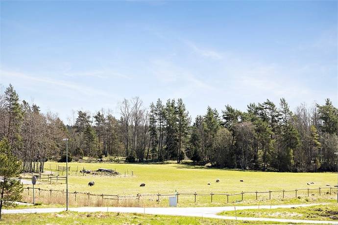 6 rum villa på AXVÄGEN 2 Molnby, Vallentuna kommun - bild 2