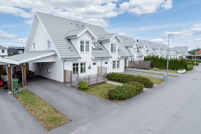 Drevevägen 17C, Ekeby-Almby, Örebro kommun