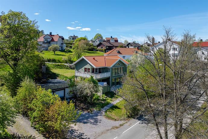 7 rum Villa på Järnvägsgatan 12 Gamleby Västerviks kommun - bild 7