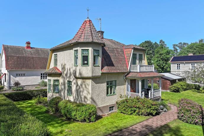 5 rum villa på Tunnelgatan 6 Centralt, Åmåls kommun - bild 1