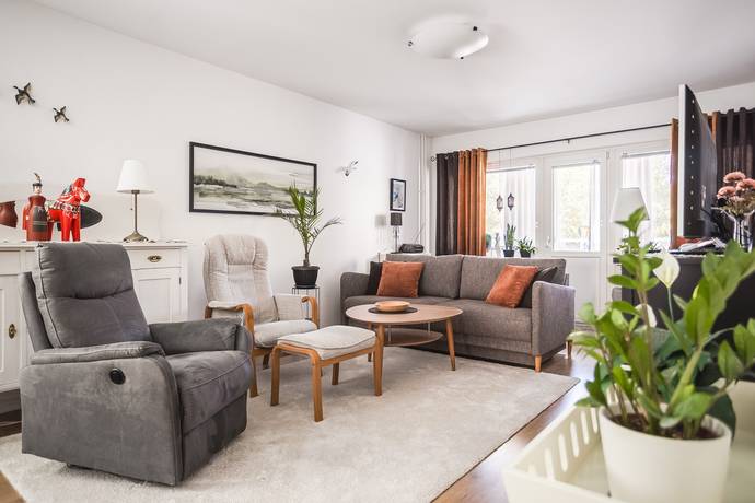 3 rum lägenhet på Hyttgatan 38A Centrum, Falu kommun - bild 2