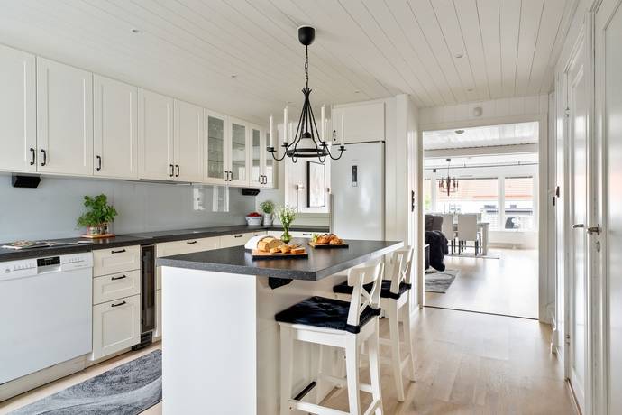 5 rum radhus på Hagtornsgränd 10 Bohus, Ale kommun - bild 3
