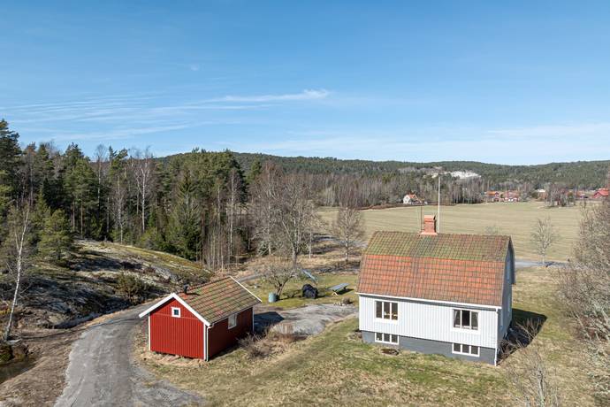 5 rum Gård/skog på Vässby 1 Strömstads kommun - bild 31