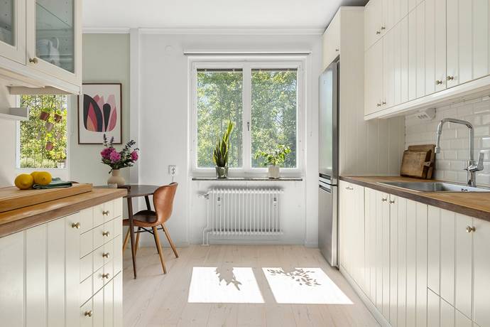 2 rum lägenhet på Postiljonsvägen 16 Svedmyra, Stockholms kommun - bild 4