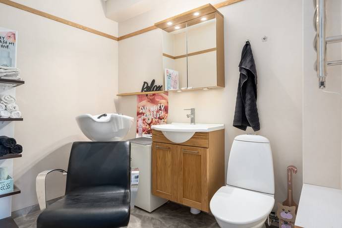 5 rum Radhus på Däckvägen 4 Nynäshamns kommun - bild 12