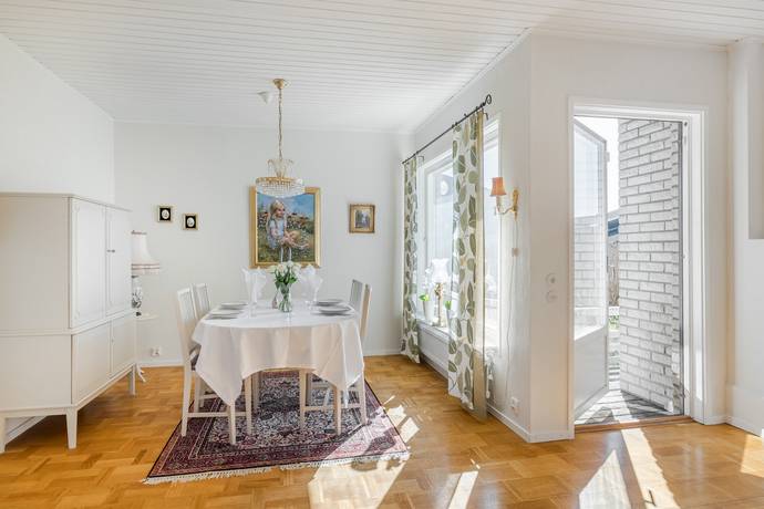6 rum Kedjehus på Skillnadsgatan 58 Trollhättan Trollhättans kommun - bild 11