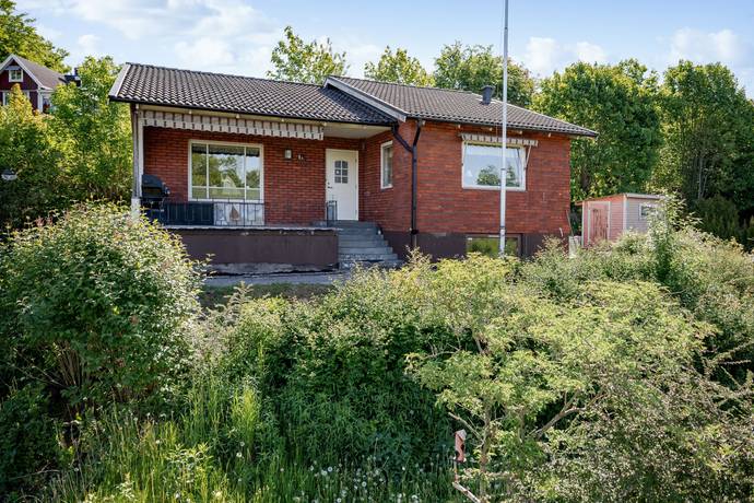 3 rum villa på Kronovägen 7 Tormestorp, Hässleholms kommun - bild 1