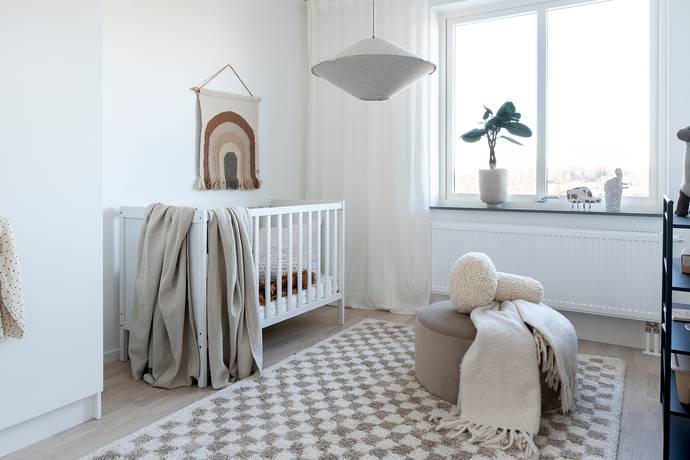 5 rum Parhus på Lydia Wahlströms väg 32 Barkarö  Västerås kommun - bild 16