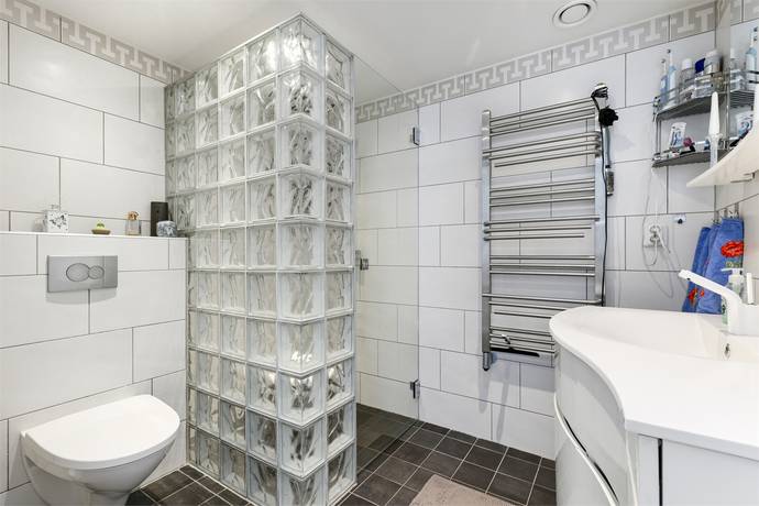 5 rum Vinterbonat fritidshus på Forsmark Tixelfjärden 114 Östhammar Östhammars kommun - bild 28