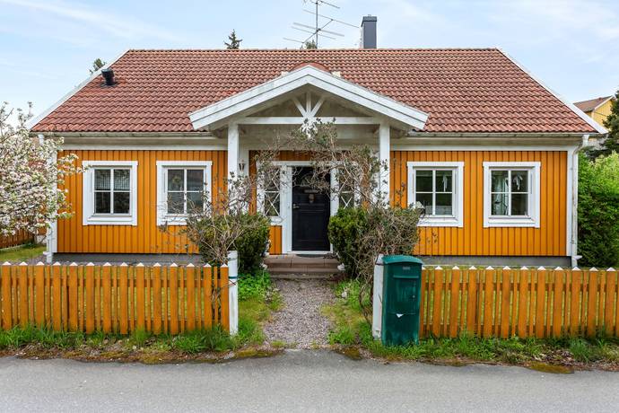 6 rum Villa på Rensättra gränd 2 Rensättra Nacka kommun - bild 2