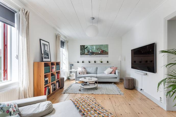 5 rum Lägenhet på Djurgårdsgatan 17D Centrala Mariefred Strängnäs kommun - bild 17