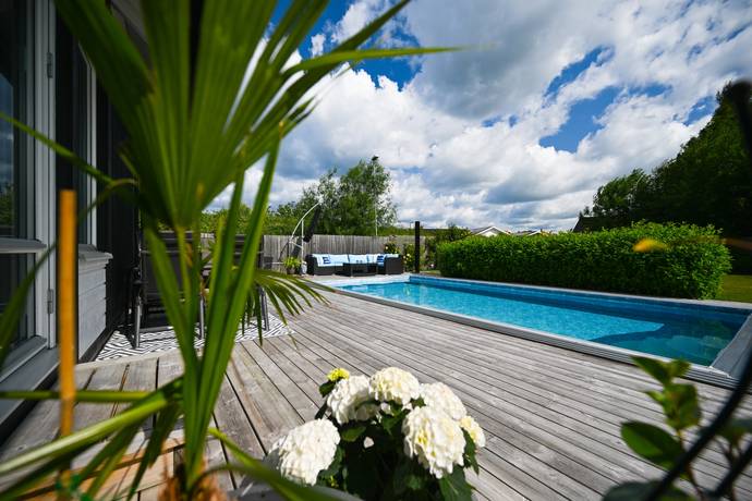 8 rum villa på Skiffergatan 1 Färjestaden, Mörbylånga kommun - bild 2