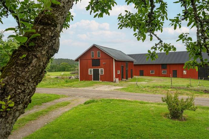 6 rum Gård/skog på Byn Lillberget  Säffle kommun - bild 5