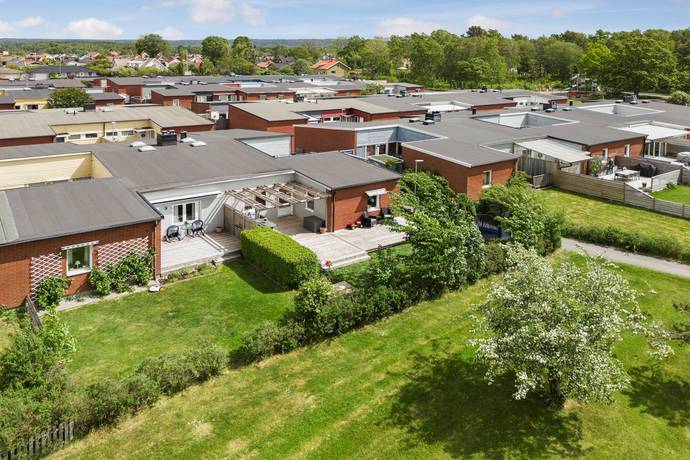 3 rum villa på Almgatan 74 Mariedal, Vänersborgs kommun - bild 1