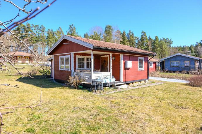 Orrlöt 34, Järna, Södertälje kommun