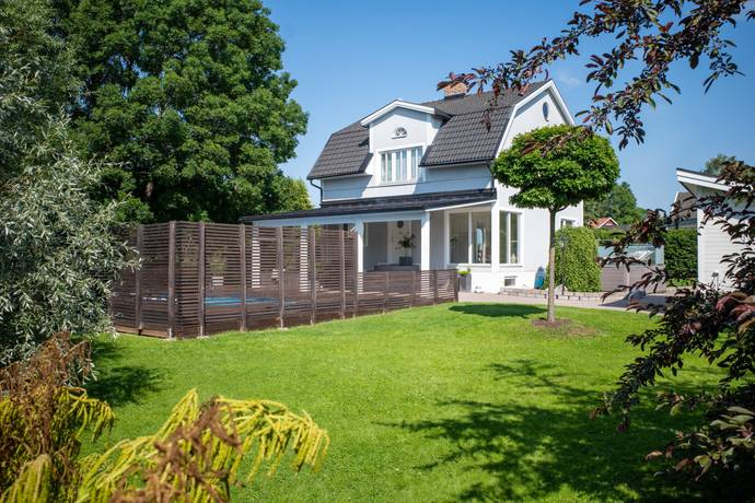 5 rum villa på Bäckvägen 10 Lillån, Örebro kommun - bild 2
