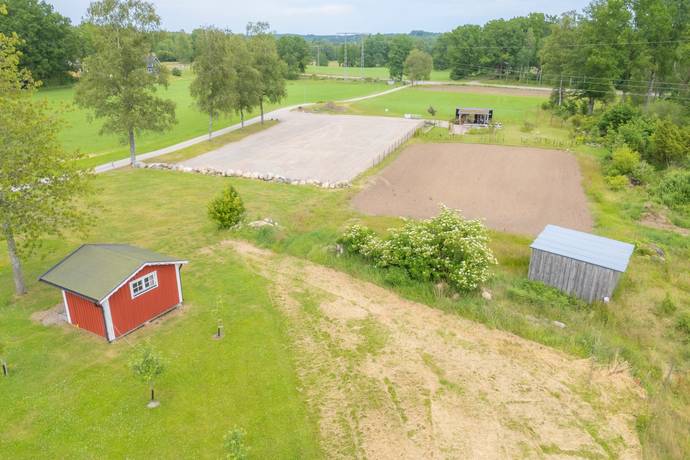 5 rum gård/skog på Norrtorpa Linnéaholm 1 Annerstad, Ljungby kommun - bild 4
