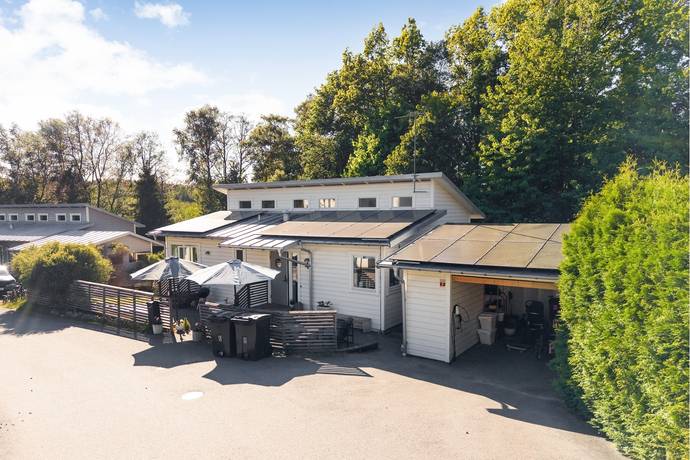 Joel Milas väg 4, Floda, Lerums kommun