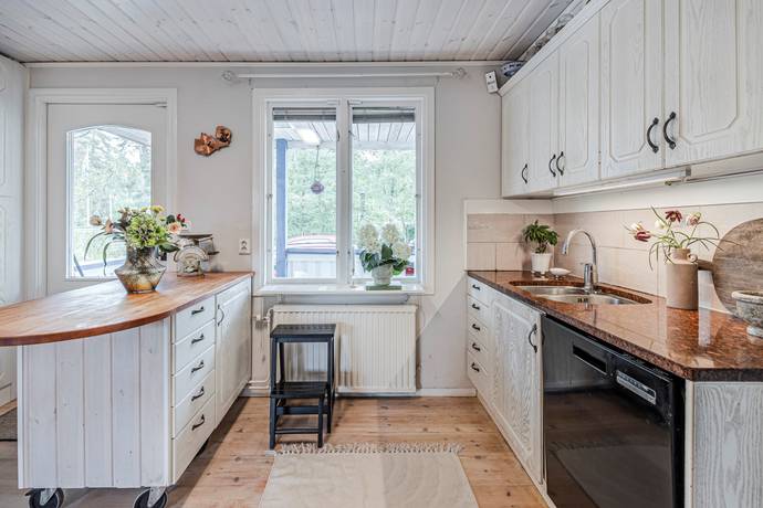 313 m² Villa på Väsbyholmsvägen 35 Mälarbaden Eskilstuna kommun - bild 29
