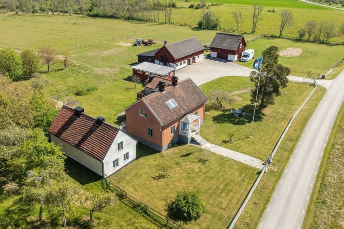 5 rum gård utan jordbruk på Dalhem Anderbåtels 327 Dalhem - Mellersta Gotland, Gotlands kommun - bild 1