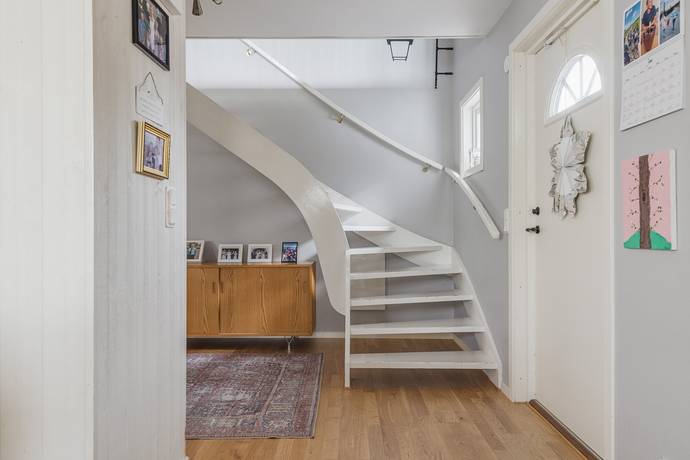 6 rum villa på Pettersbergsgatan 18 Ljungby, Ljungby kommun - bild 4