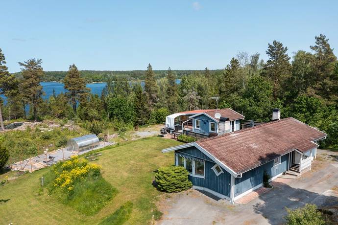 4 rum vinterbonat fritidshus på Björnösund norra 32C Björnösund Hattudden, Norrtälje kommun - bild 2