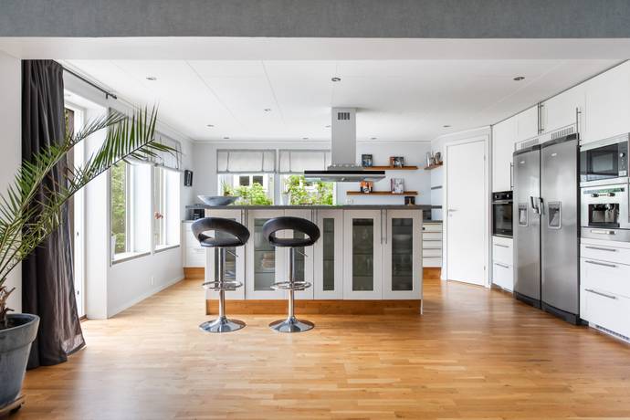 6 rum villa på Kvarngatan 9 Västermalm, Sundsvalls kommun - bild 5