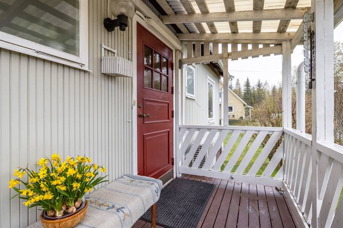 3 rum villa på Slåttsvedsgatan 10 Fagervik, Timrå kommun - bild 1