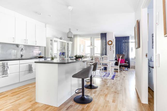 3 rum lägenhet på Sveagatan 10B Centrum, Umeå kommun - bild 2