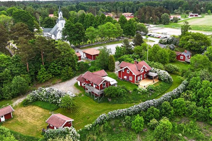 villa på Godthem 1-7 Ljusterö, Österåkers kommun - bild 2