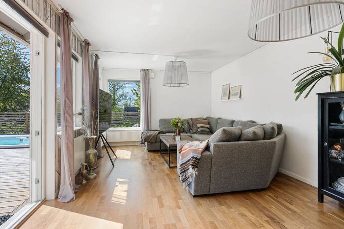 9 rum villa på Skogsstjärnans väg 11 Lännersta, Nacka kommun - bild 4