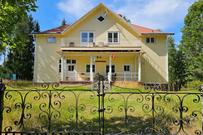 14 rum villa på Södra Rås 11 Alstermo, Uppvidinge kommun - bild 2