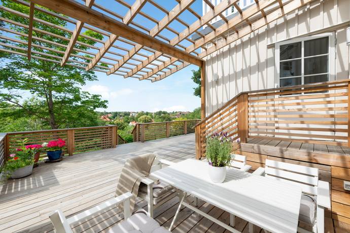 7 rum villa på Restadsvägen 5 Bromma Ulvsunda, Stockholms kommun - bild 2